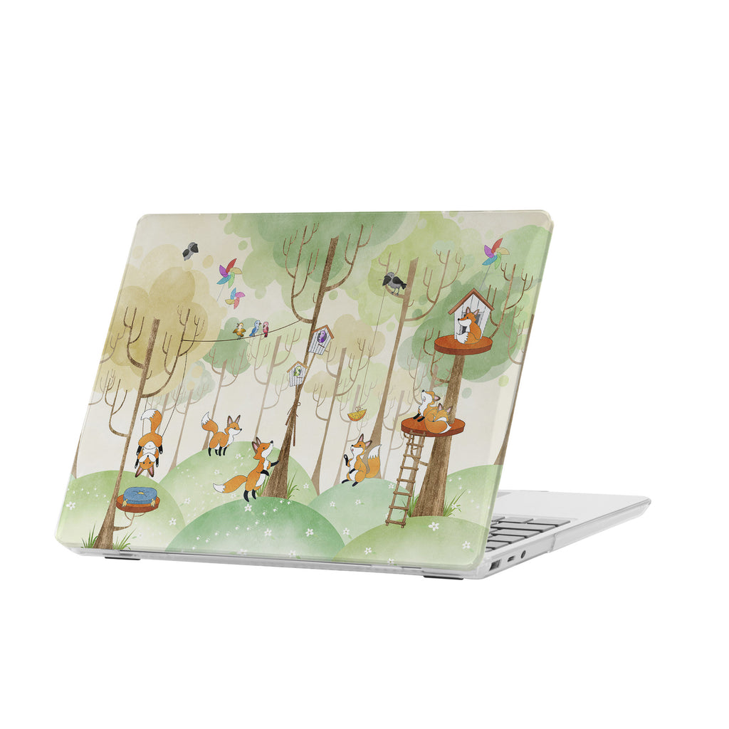 personalized microsoft laptop case features a lightweight two-piece design and Forst Animal print