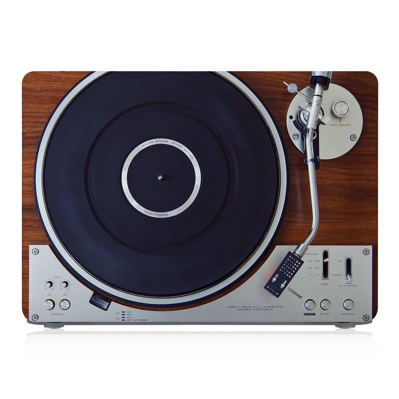 MAC-RETROHOME-04GRAMOPHONE-SHOW-1